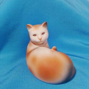VINTAGE porcelain cat from Avon
